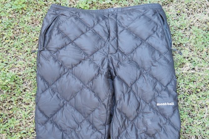 モンベル　ダウンパンツ