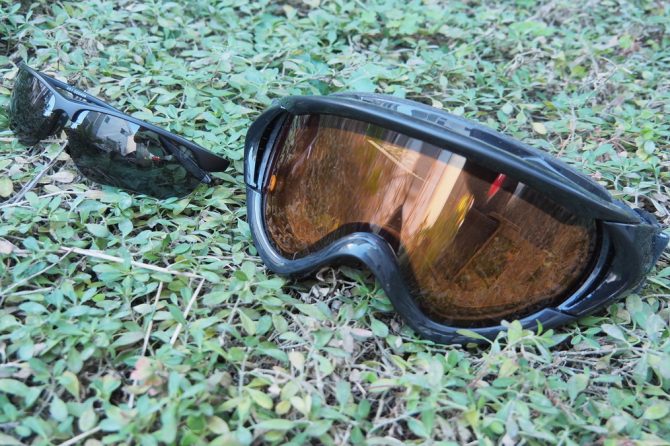 サングラスとゴーグル