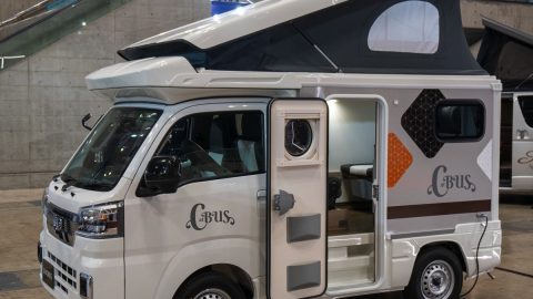 ロゴスとコラボした軽キャンパーも！ 手が届きやすい最新の「移動基地」をイベントでチェックしてきた
