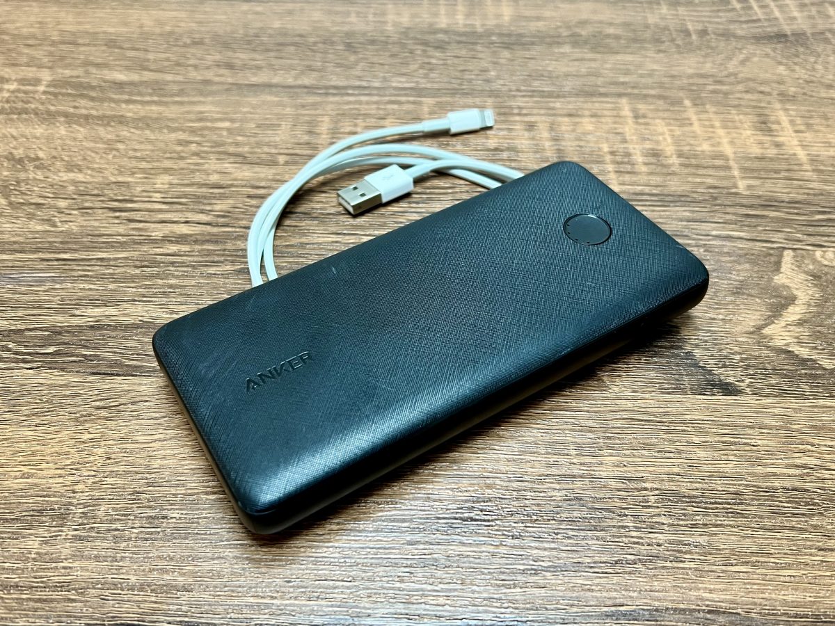 モバイルバッテリー