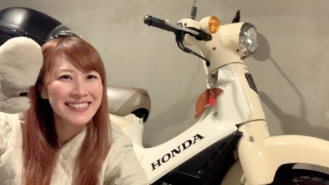 九州最大のフェリー基地「新門司港」到着！さあ、バイクで走り出せ…ない!?【39歳女芸人・橋爪ヨウコのスーパーカブ110の旅VOL.2】