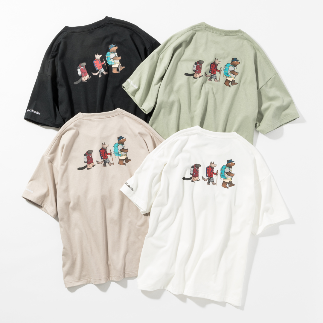4枚のプリントTシャツ