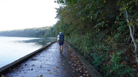 運河沿いのトレイルを歩きながら目にすること、感じること【プロハイカー斉藤のナショナルシーニックトレイル踏破レポ vol.16】