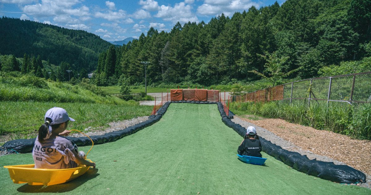 グリーンシーズンのスキー場にGO！Alpen Outdoorsの人気商品も試せる