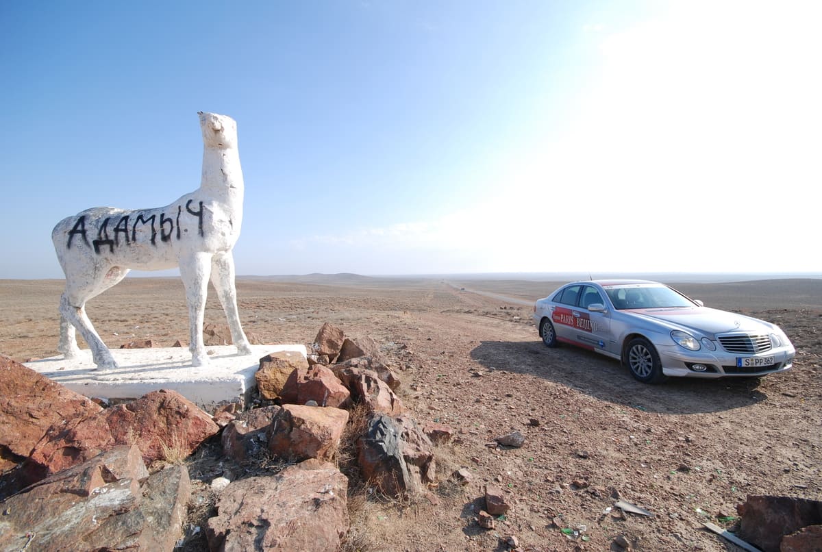 金子浩久 カザフスタン車の旅
