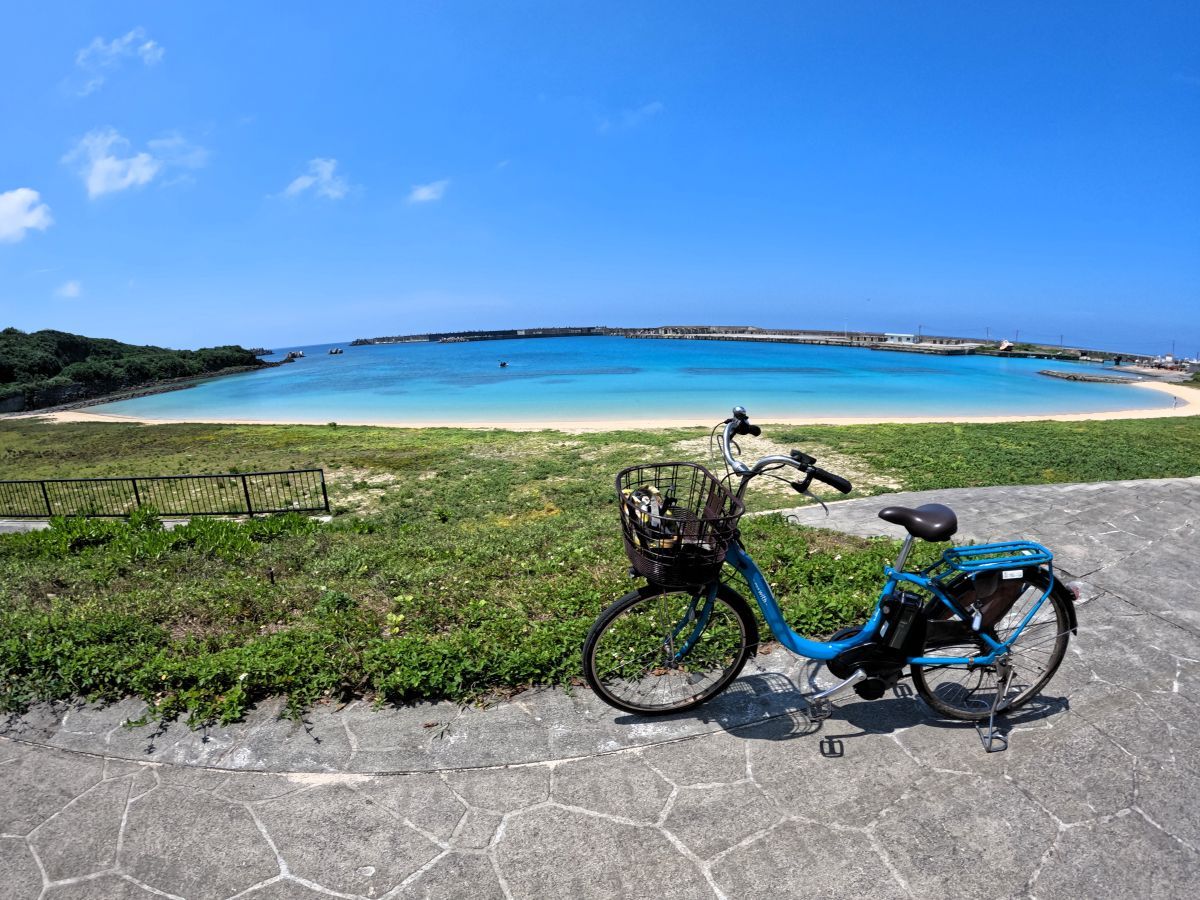 かご付きのレンタル自転車