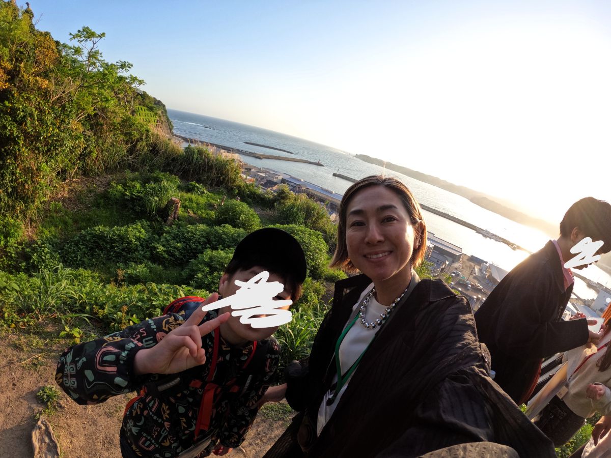 勝浦湾が見渡せる展望広場
