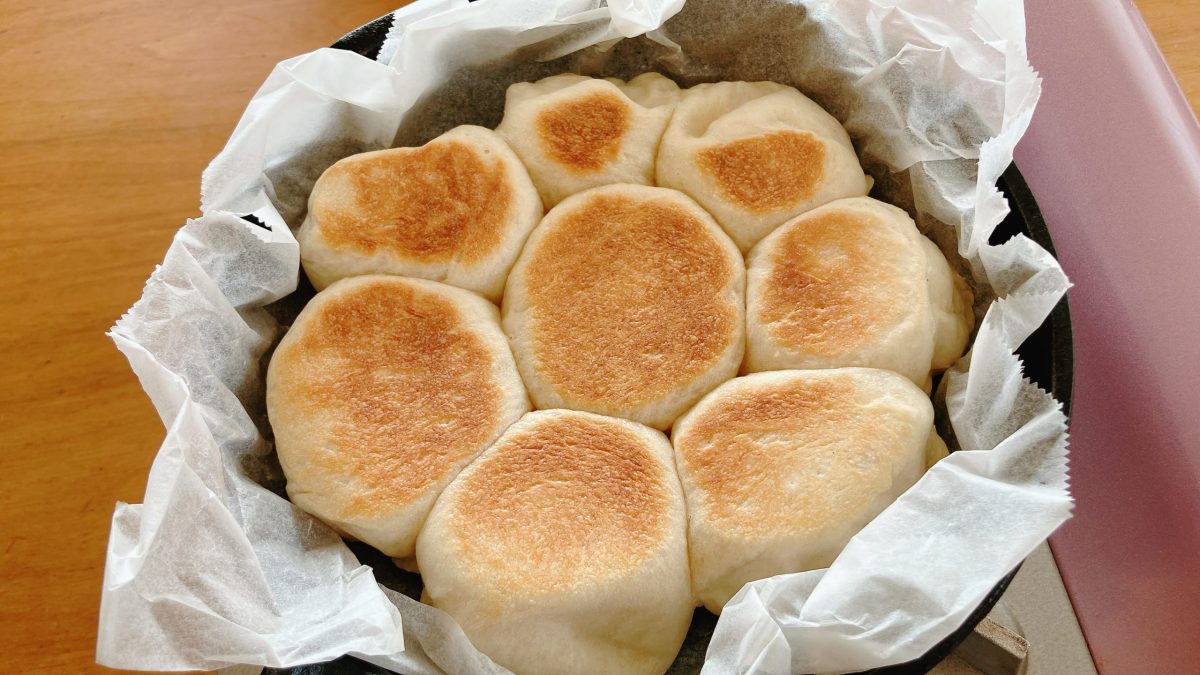 フライパンでできちゃう簡単パン作り!子どもと一緒にちぎりパンに挑戦してみない?