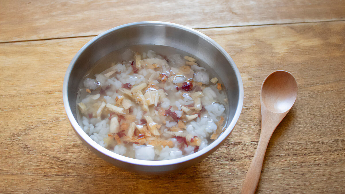 冷やし茶漬け「梅肉と長いも」