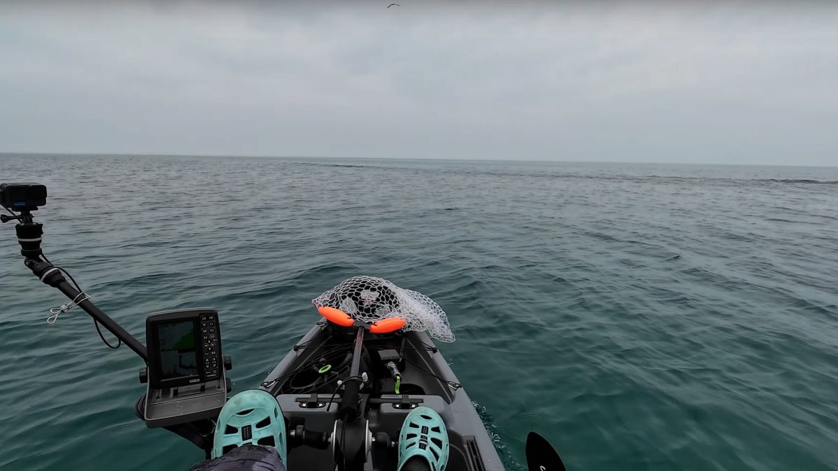 ベタ凪の海面