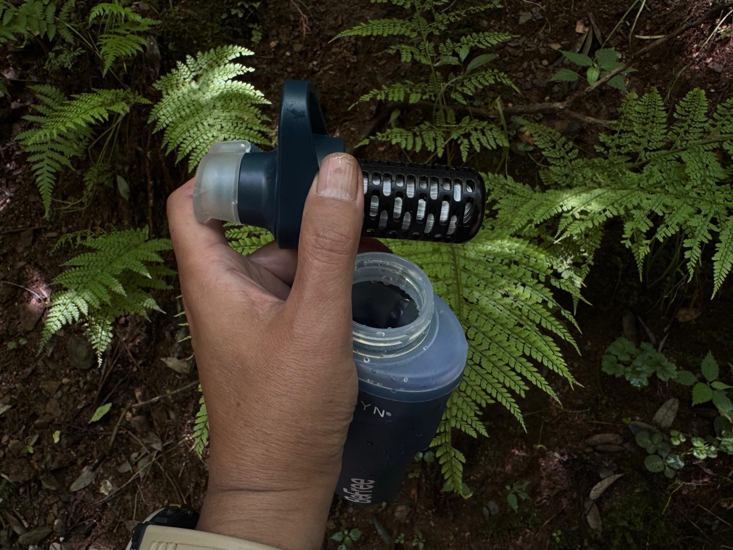 低山だからってなめちゃダメ！ いつものギアに追加したいものは携帯浄水器、そして…