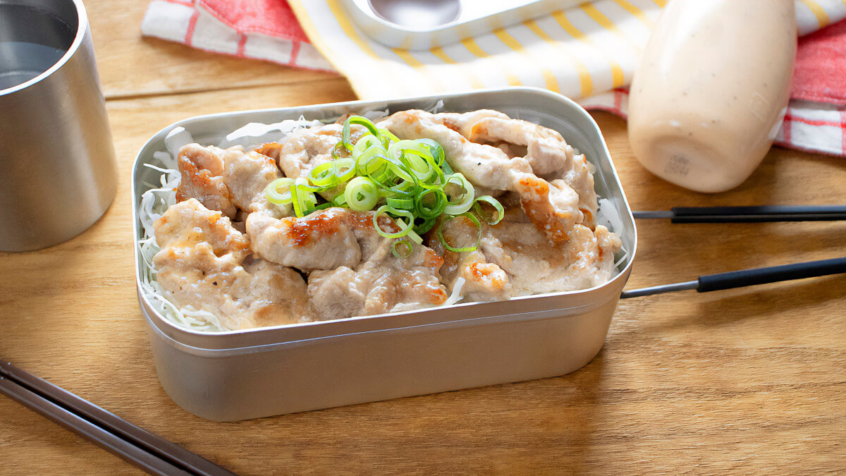 「ホリネーズ辛口」で作る豚マヨ丼
