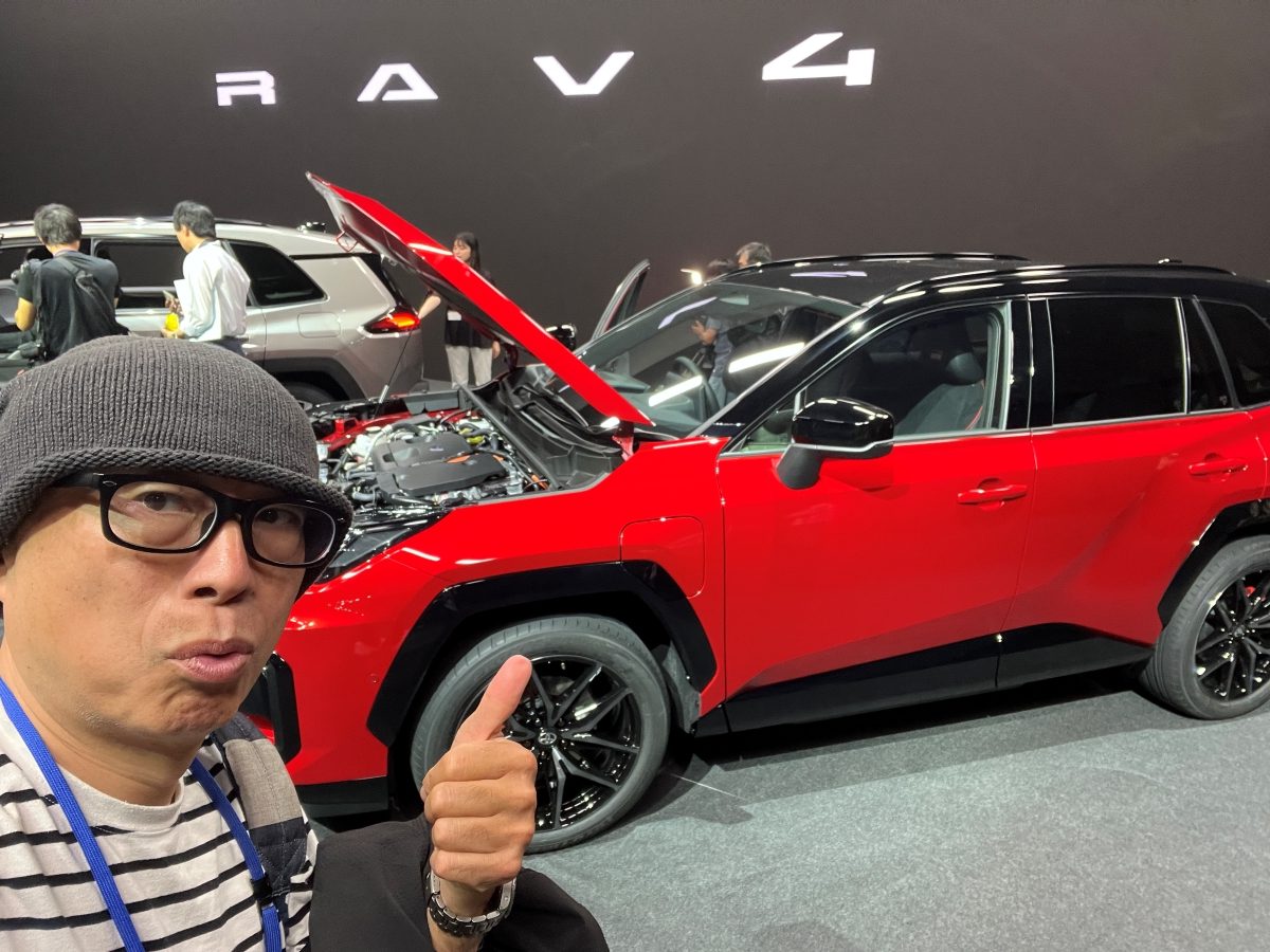 ピストン西沢、新型「RAV4」のアウトドア度をチェック!価格は?サイズは?デザインは?