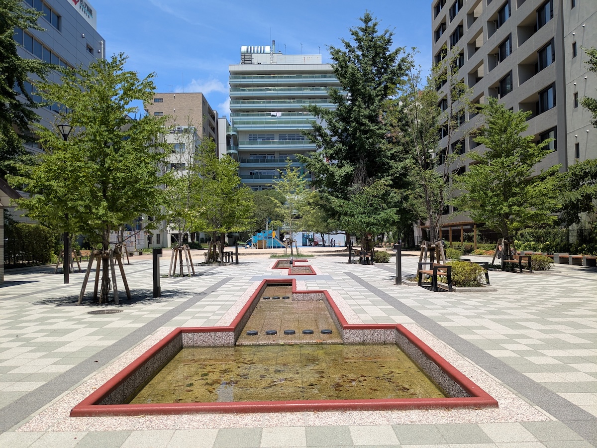 日本橋周辺に点在する「福の神」を自己流でめぐり歩く【プロハイカー斉藤正史の東京GREEN WAY  FILE.4】