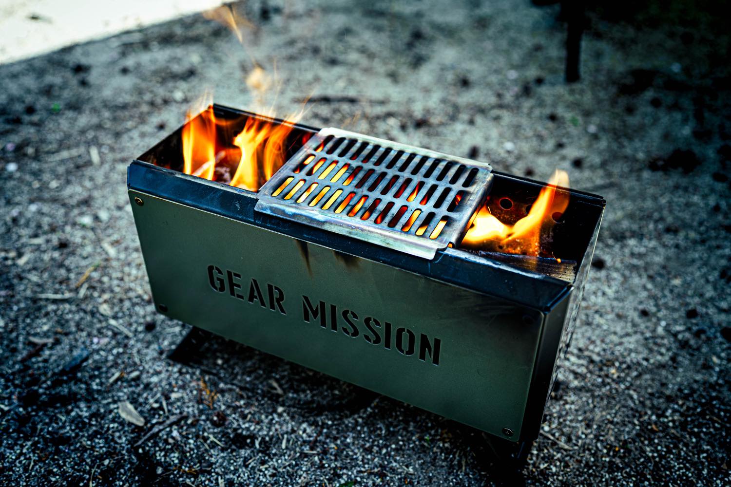 GEAR MISSION（ギアミッション）／BF-GM1　二次燃焼焚き火台