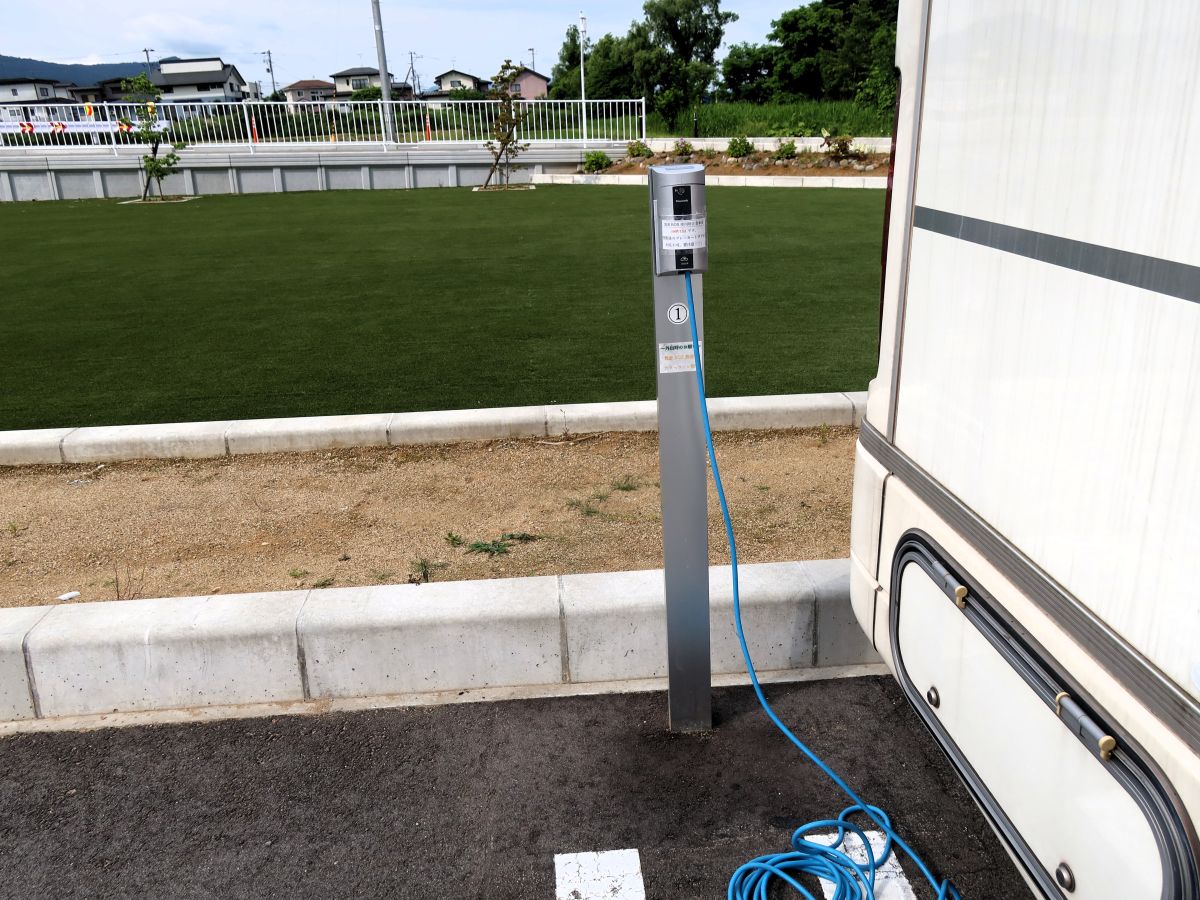 電源付きの車中泊スペース