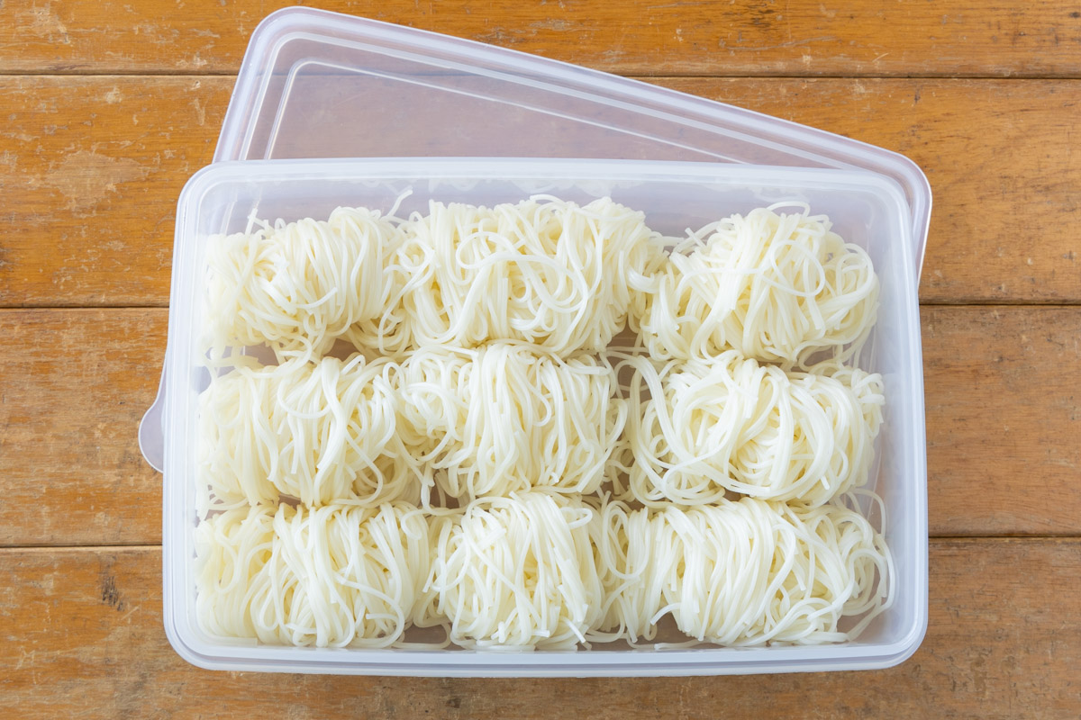 ゆでて小分けにしたそうめん