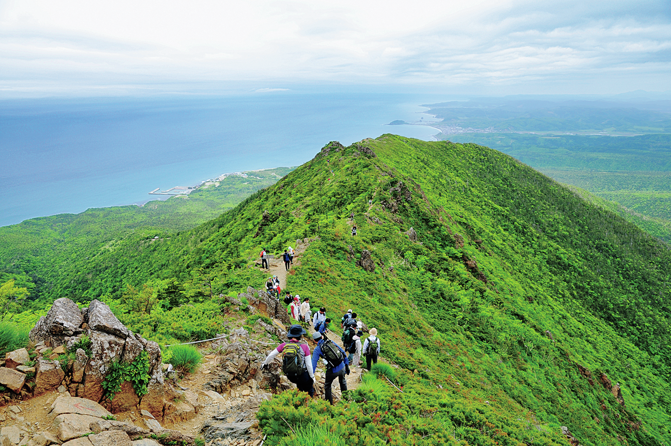 ガイドとしか行けない！ 絶景が楽しめる北海道のおすすめアクティビティー９選