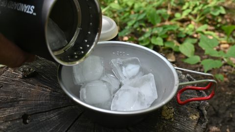 クーラーボックスで氷は長持ちしない…そこで”使う氷”はボトル保管をおすすめしたい！
