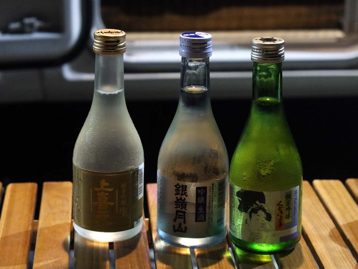 地酒も3種類、飲み比べ用に手に入れました!