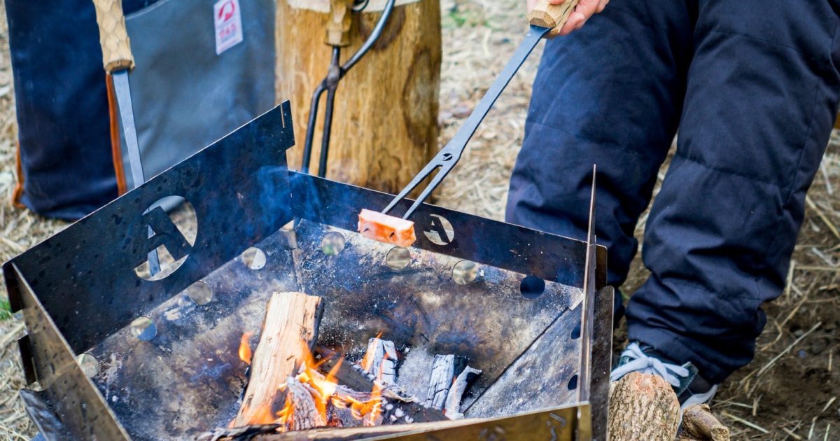 肉ラバー必見！「アシモクラフツ」から焚き火での調理にちょうどいい