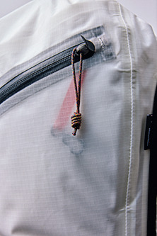 MOUNTAIN HARDWEAR (マウンテンハードウェア) ／ アルパインライトロールトップ30バックパック