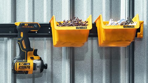 デウォルトらしい無骨なデザインがたまらん！機能的な収納アイテム「ガレージアクセサリー」シリーズ