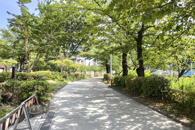 出会い頭に浅草の歴史を知ることができた隅田公園トレイル【プロハイカー斉藤正史の東京GREEN WAY  FILE.15】