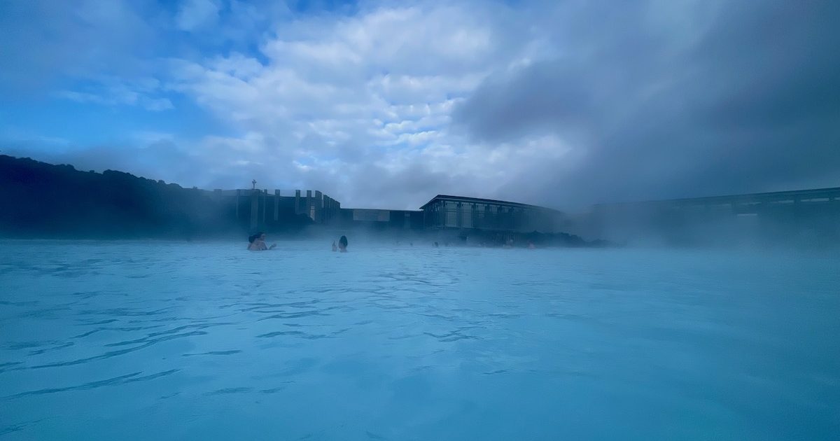 世界25の不思議」のひとつ、ブルーラグーン温泉も！アイスランドの