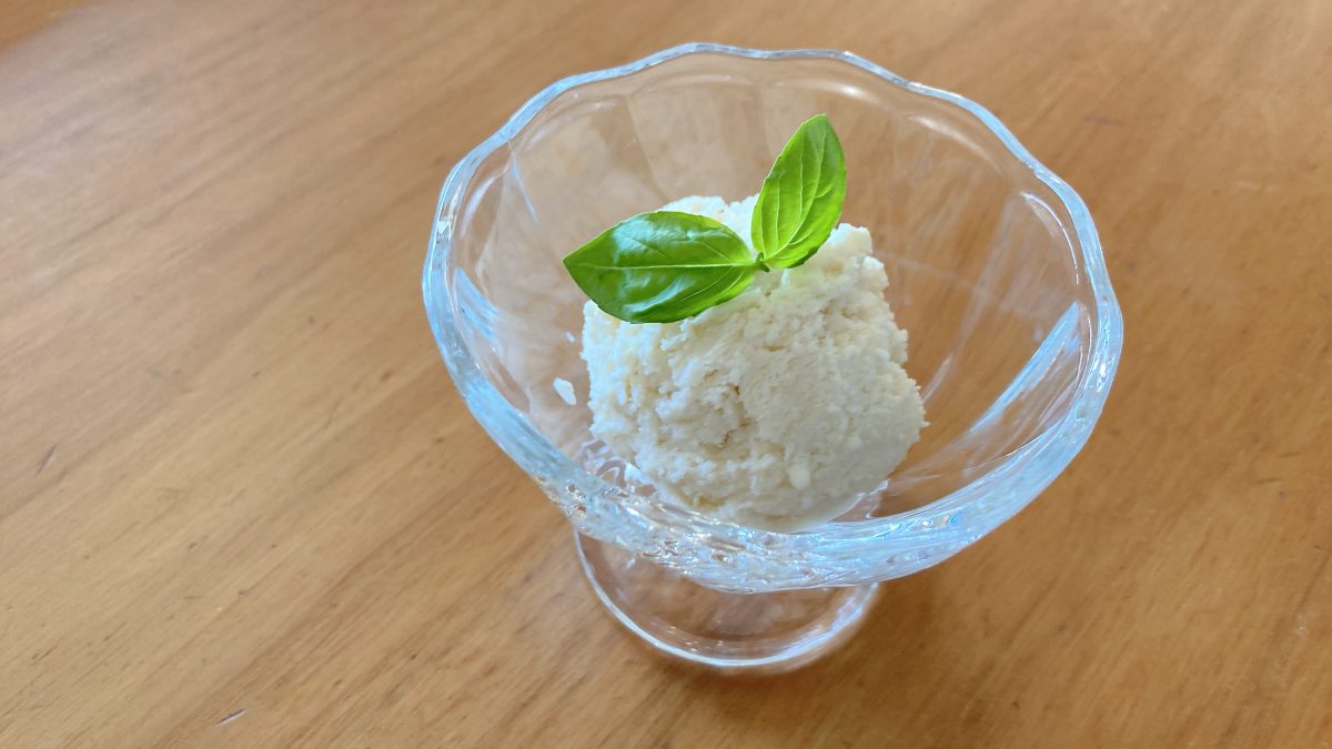 筆者手作りのアイスクリーム