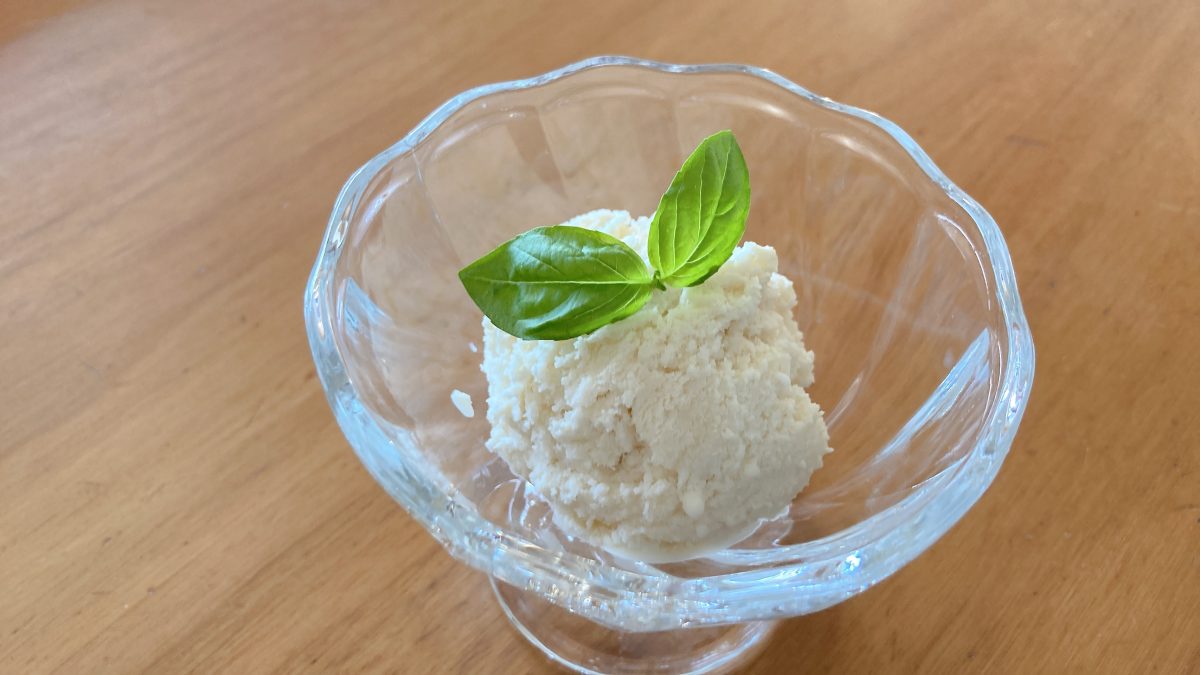 秋にもぴったり！牛乳パックを利用した、おうちで簡単アイスの作り方