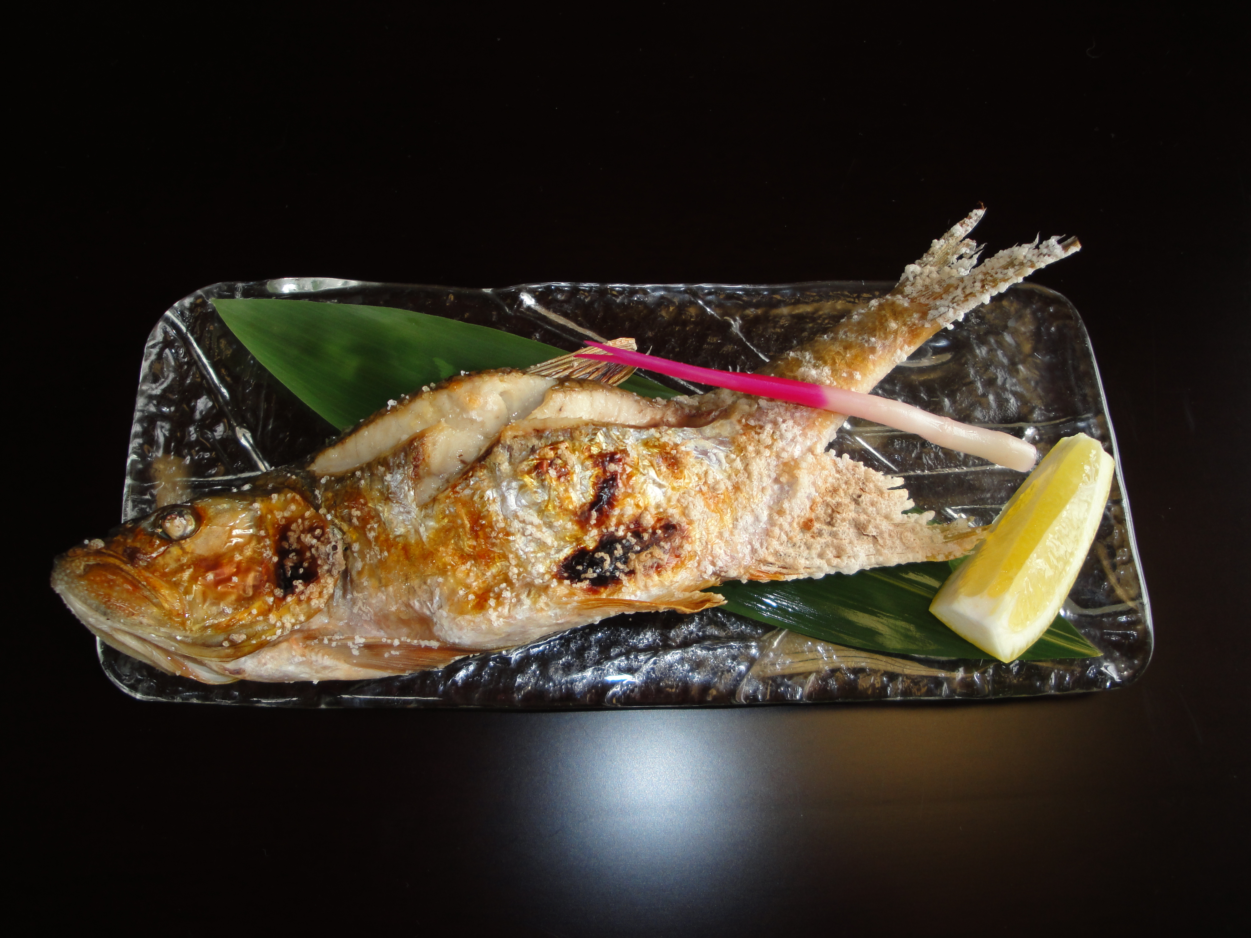 琵琶湖・淀川水系にしか生息しなくなったハスを最後の専門料理店で食した！