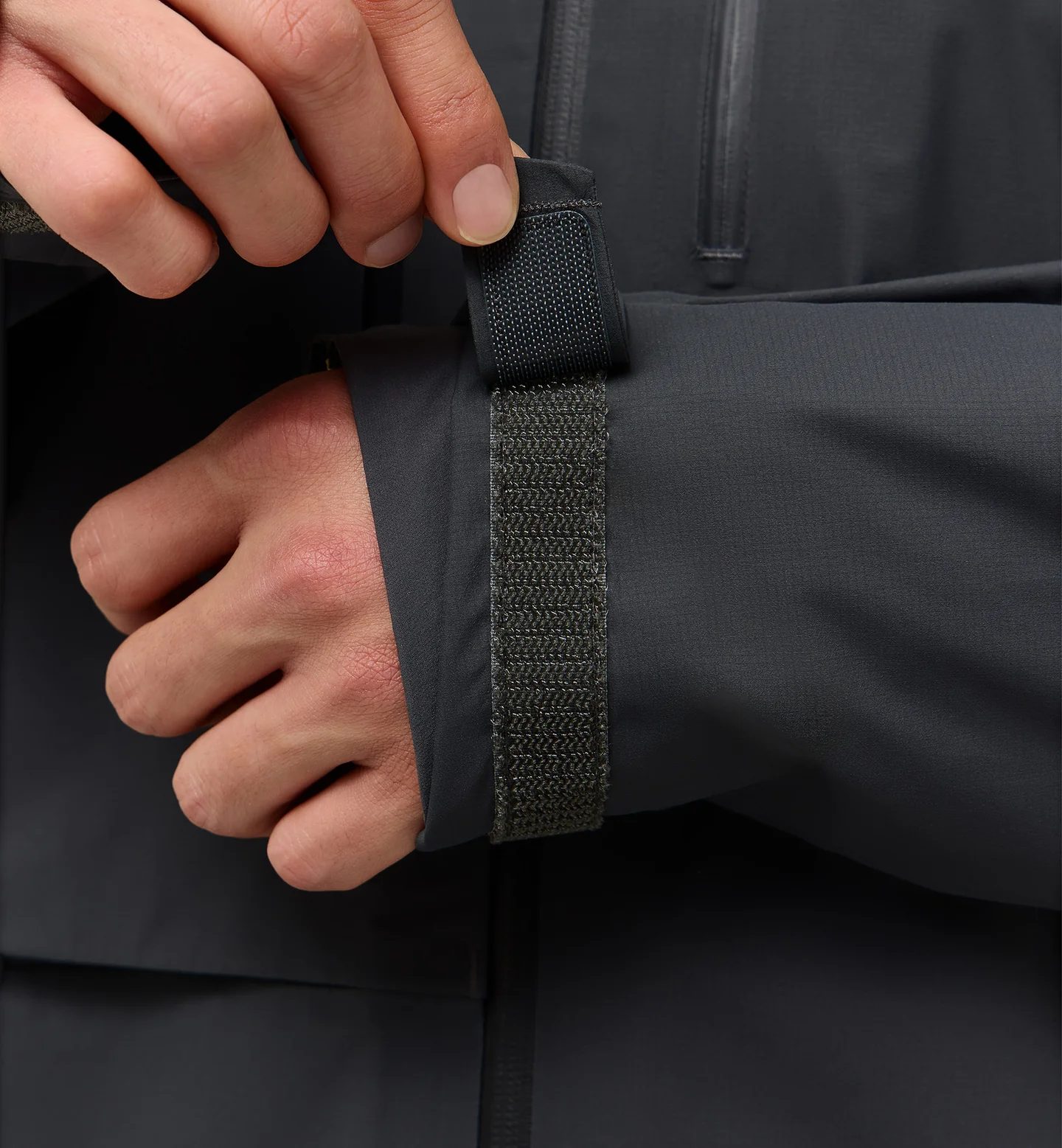 Haglofs (ホグロフス) ／ リム ゼニス Ⅱ GTX ジャケット〔メンズ〕