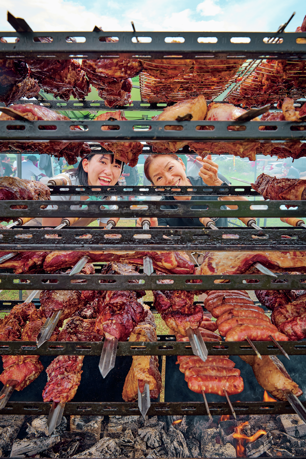 BE-PAL編集部員がシュラスコクイーンに弟子入り！ シェラスコバーベキューに挑戦したぞ