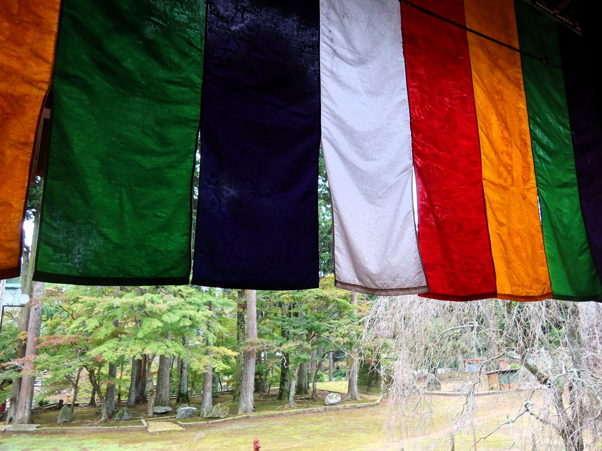 神野寺の境内から見る景色