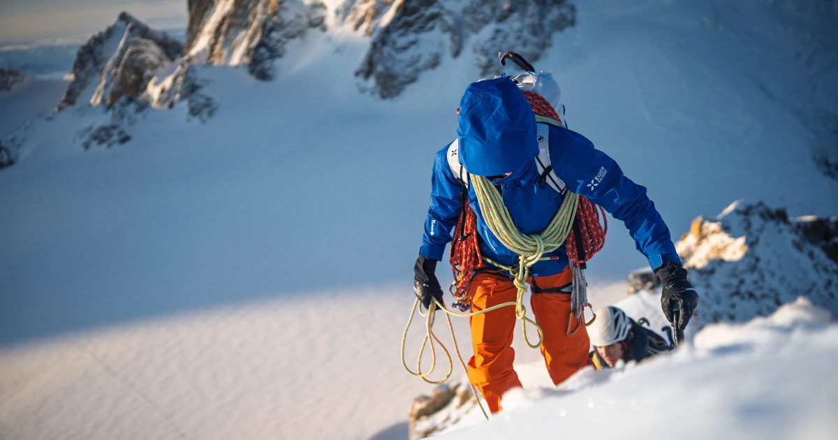 マムート新作！直せるハードシェルほか最高峰コレクション