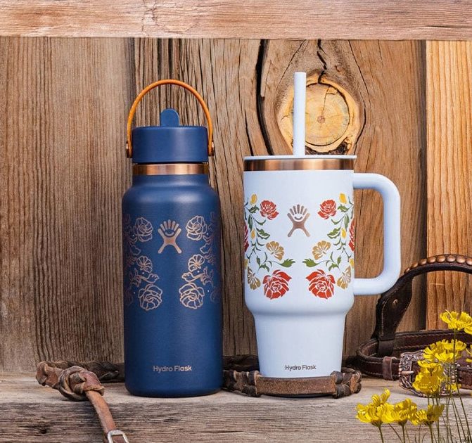 ハイドロフラスクの2025年秋の新作モデルが登場！青の限定断熱ボトルを