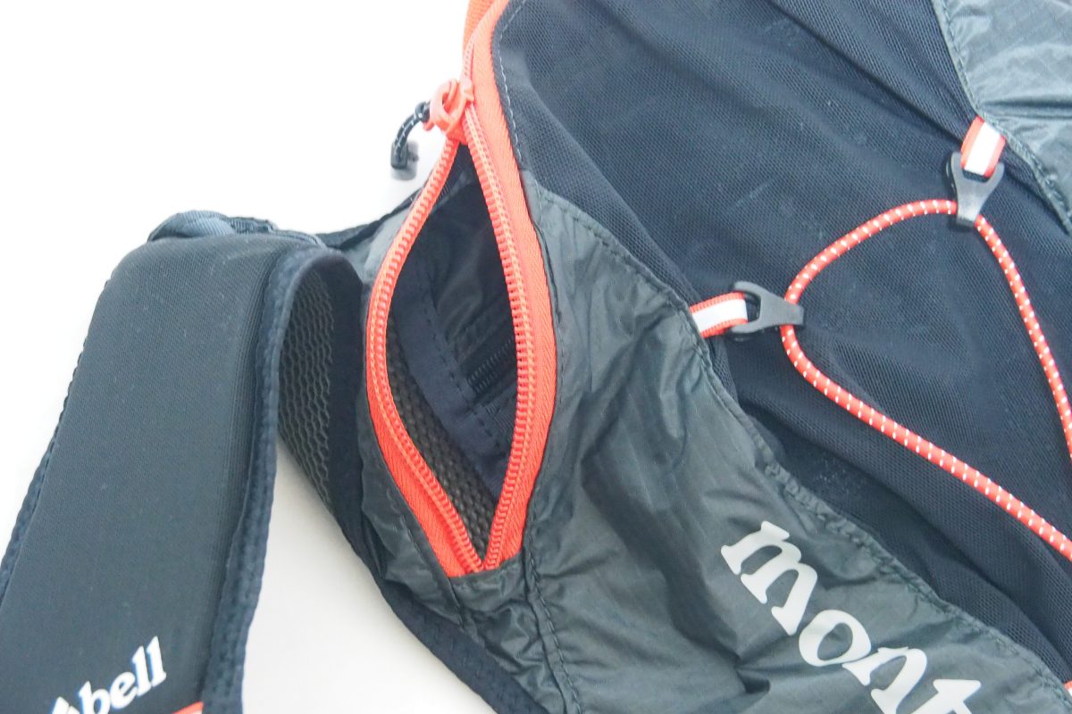 ランニングベスト　収納