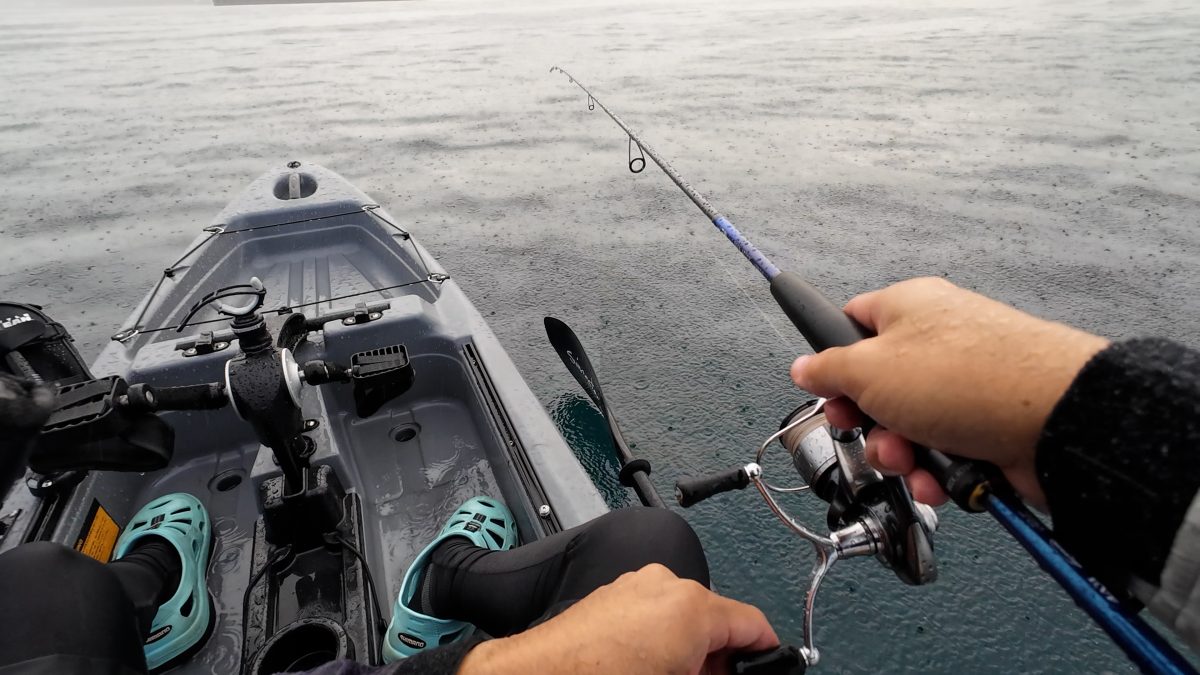 雨のカヤックフィッシング