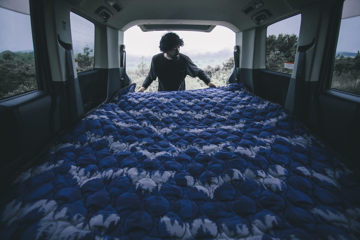 －28℃でも暖かい！「魔法瓶ブランケットEdge」登場。極寒にこそおすすめシリーズ第4弾の新作に注目！