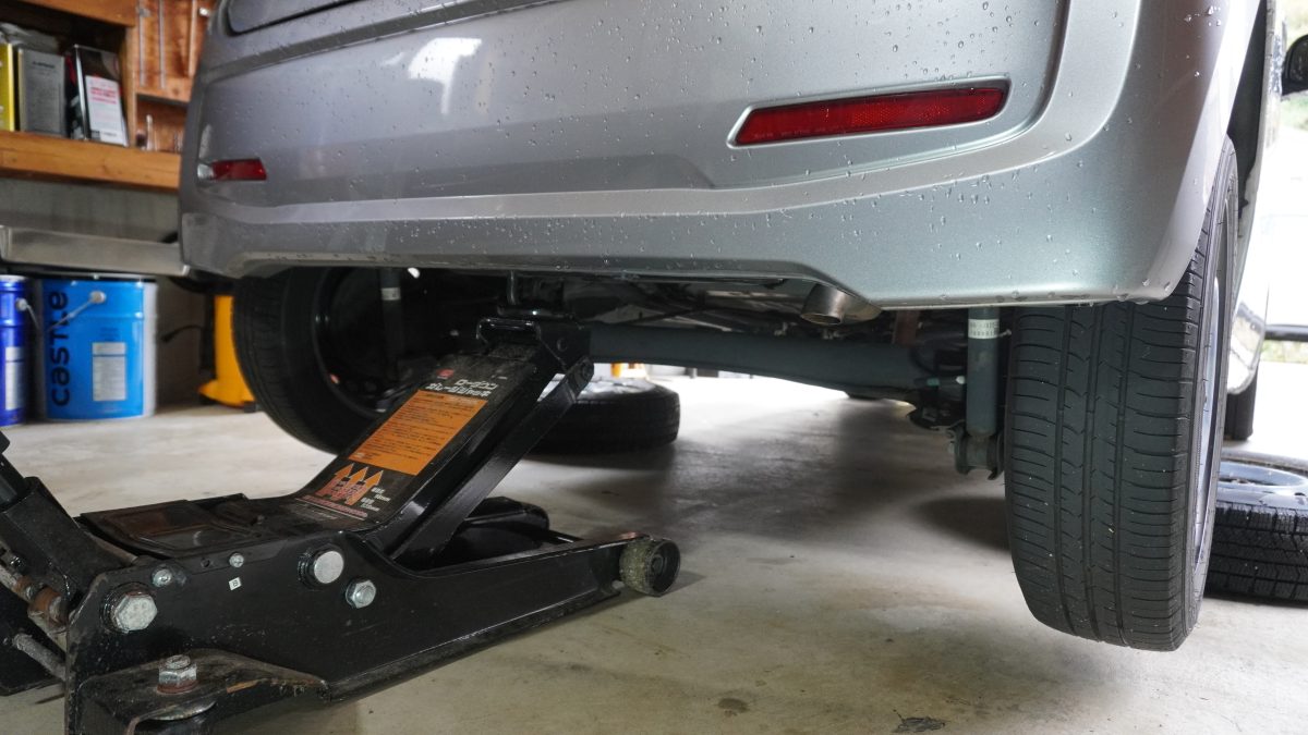 ジャッキアップ