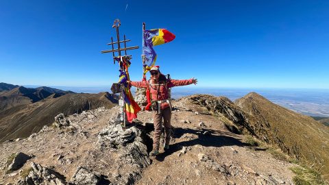 【ヨーロッパ名峰登山記】ルーマニア最高峰「モルドベアヌ」へ。険しい山岳地帯でのワイルドキャンプな2日間