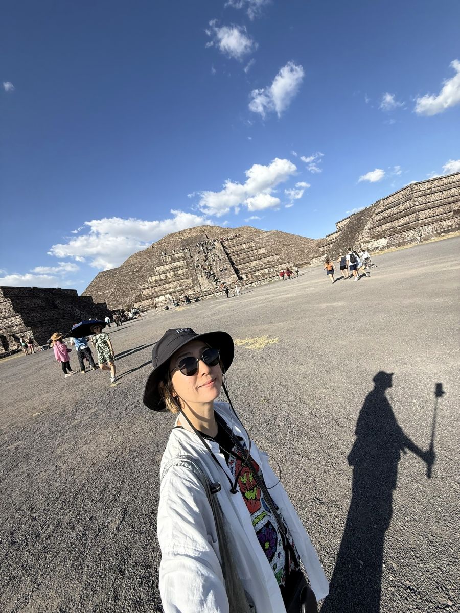 テオティワカン遺跡にて