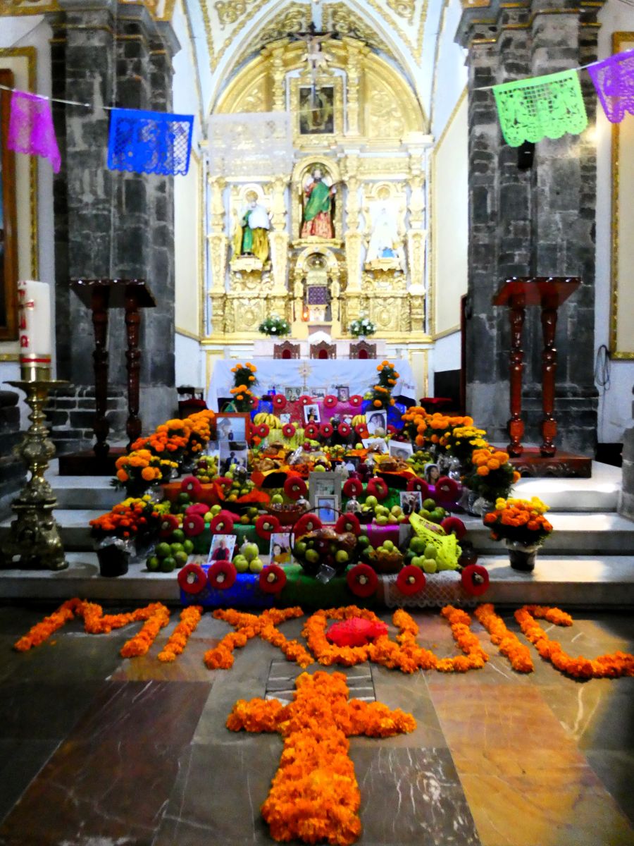 ミスキックの教会