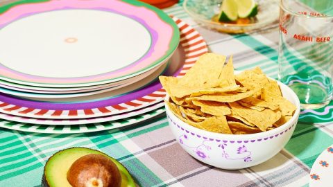 カラフルで軽くて割れにくい食器、 環境にやさしい「MARINA & MITSUKO」のテーブルウェア！