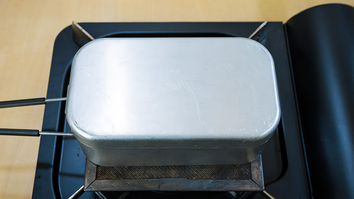 弱火で加熱する