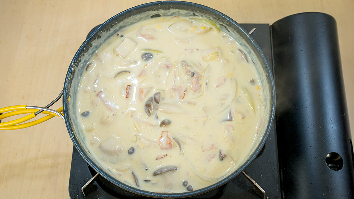 混ぜながら加熱する