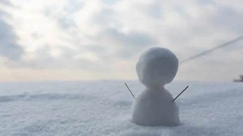 寒い冬はモンベルのダウンブランケットが便利！サイズ別おすすめ活用法