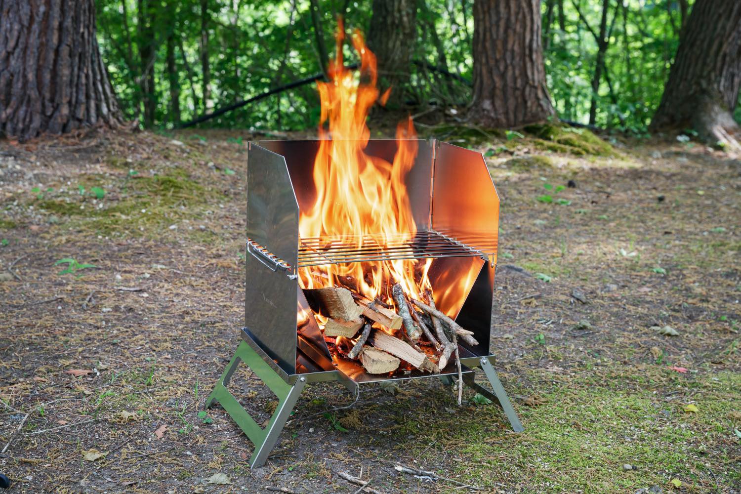 tent-Mark DESIGN（テンマクデザイン）／焚き火グリル“とん火”