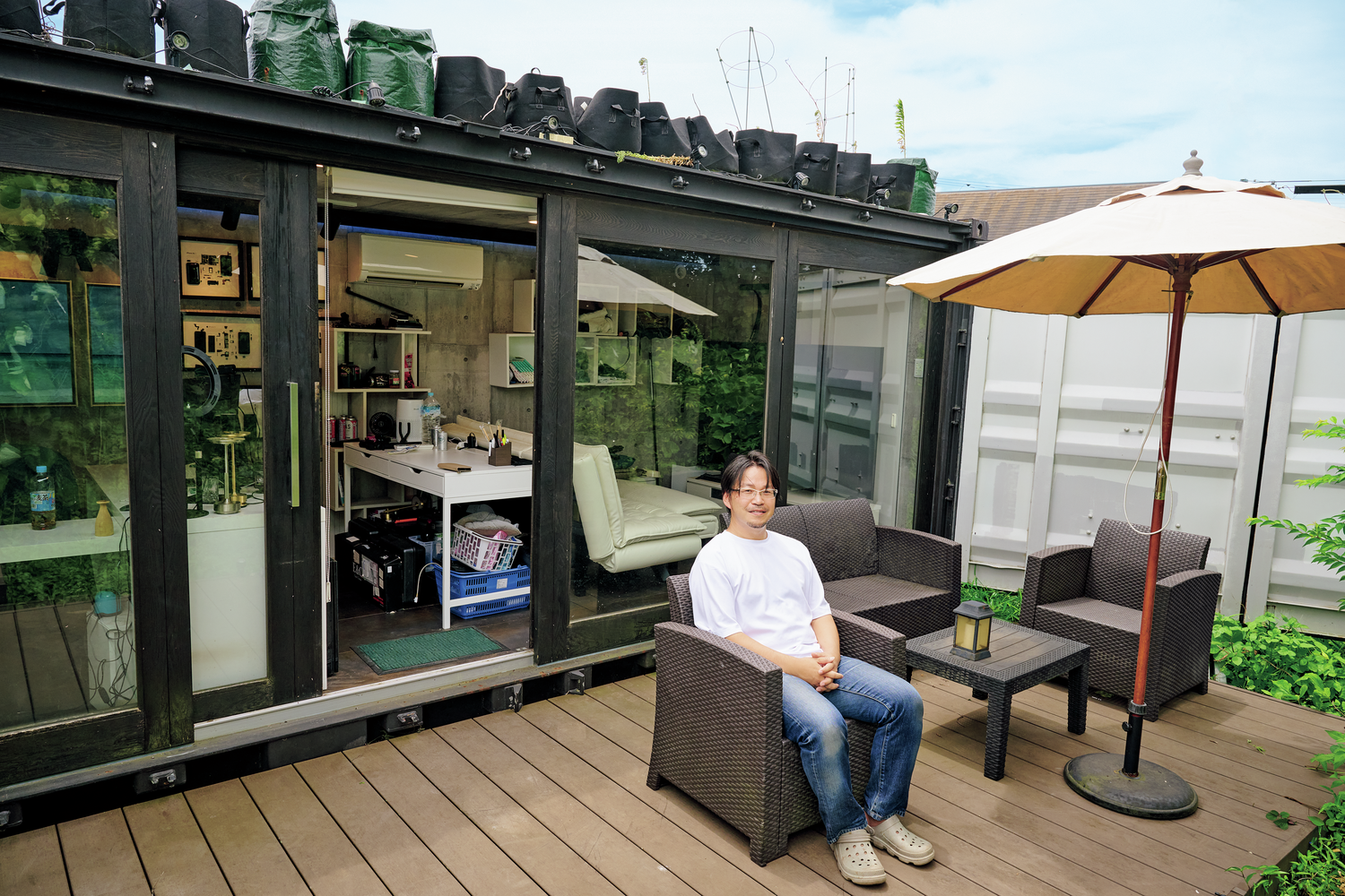 ポータブル電源+太陽光でエネルギーの完全自立化を実現！ オフグリッドオフィスを大公開